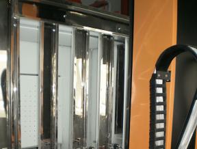 自動(dòng)噴粉臺(tái)